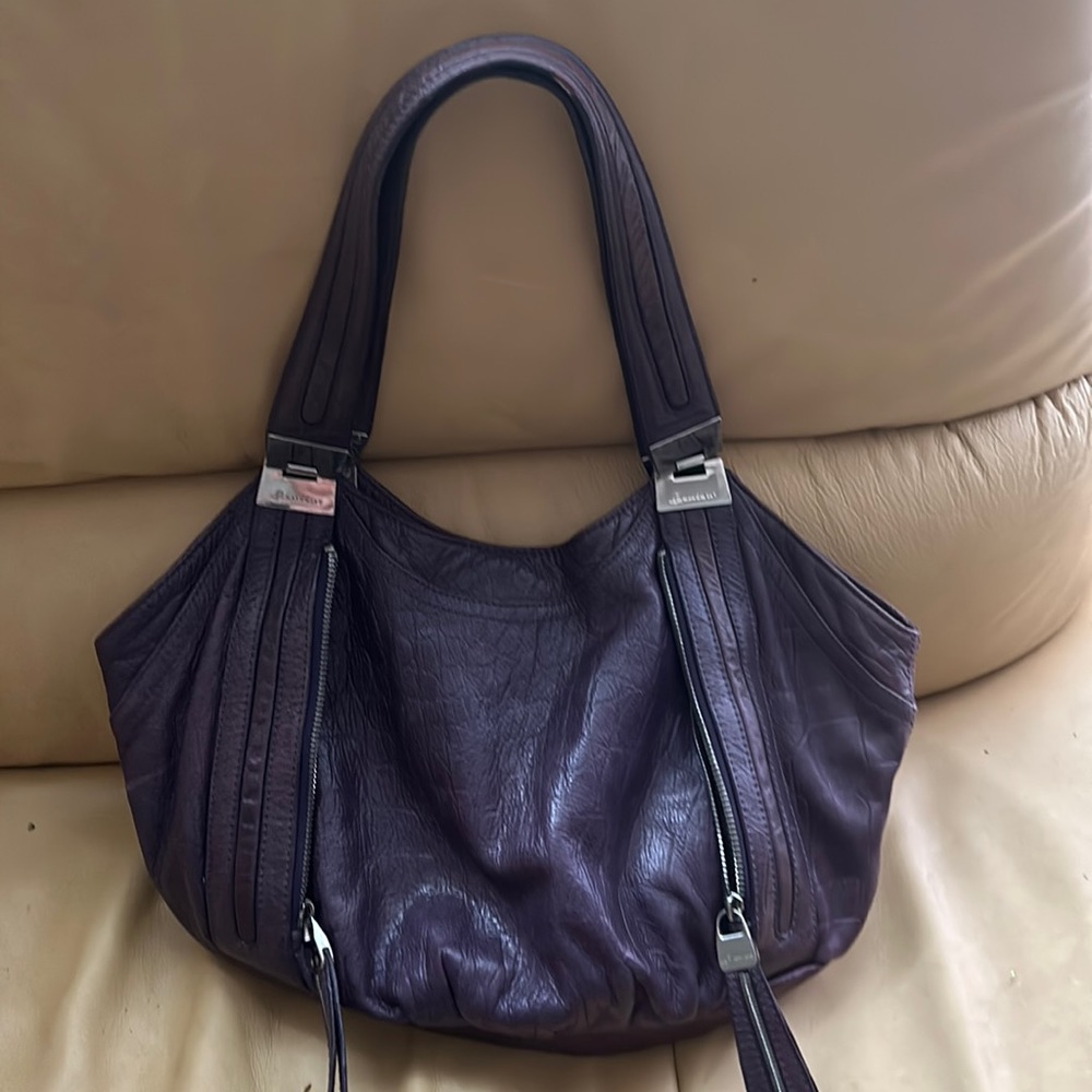 Purple leather shoulder purse by B. Makkowsky